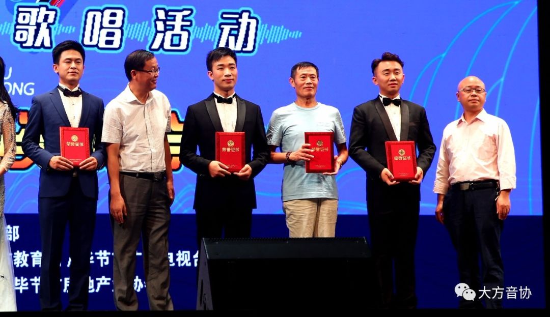 包含贵州智誠队斩获关键胜利，豪取三分的词条