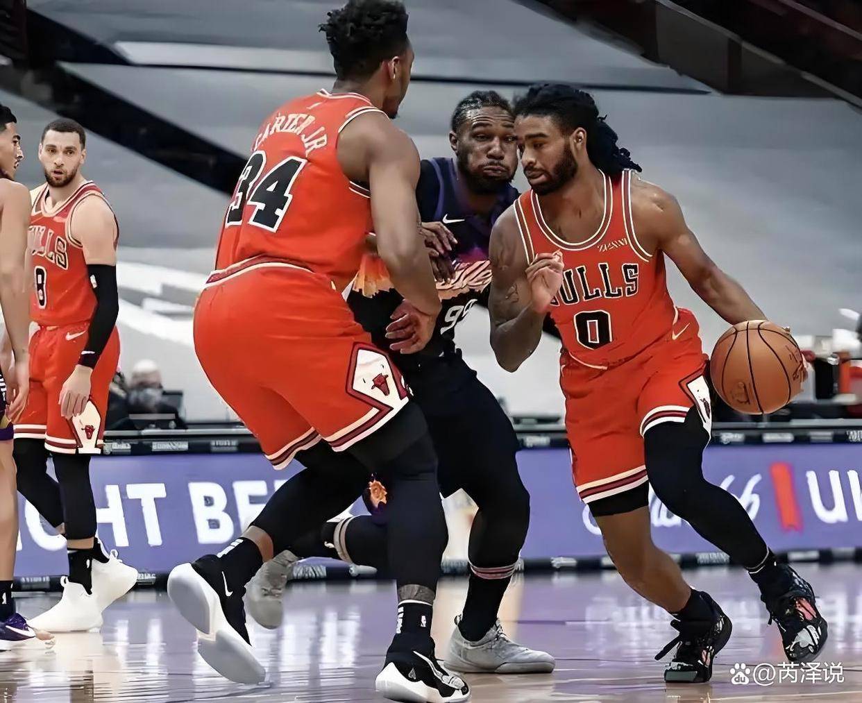 公牛惊艳全场，冲击季后赛助攻爆棚，哈登逆转取胜！