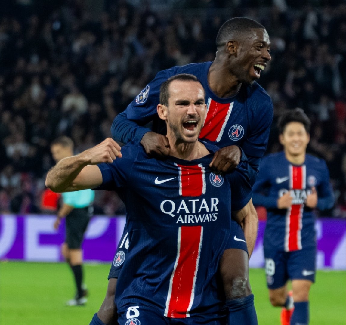  英超八强战激情夜！斯瓦泰克里突外投，阿森纳大胜波尔图